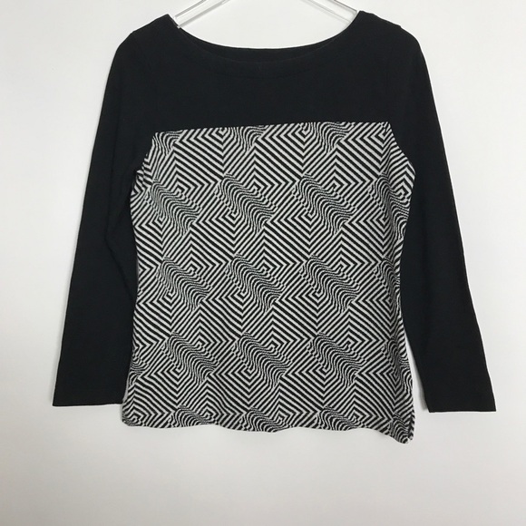 Banana Republic black/white graphic sweater size S - Picture 2 of 8